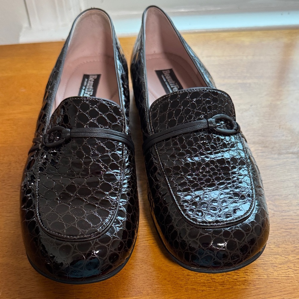 Glossy Brown Alligator Loafers